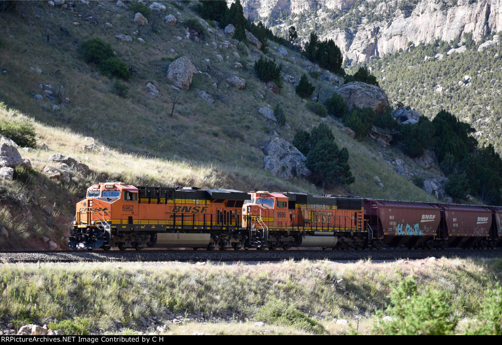 BNSF 6962/9986